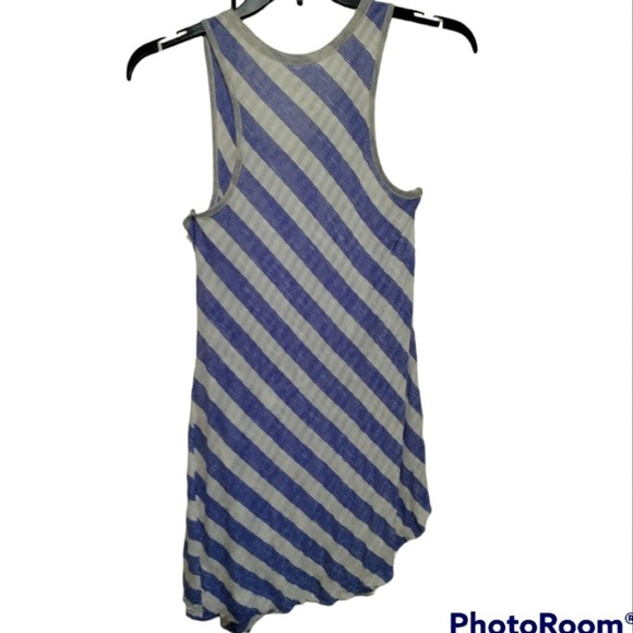 We The Free asymmetrical long tank size medium blue stripes side scoop - Picture 2 of 7